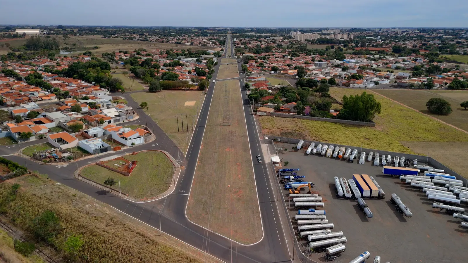Avenida JK requalificada em Araçatuba